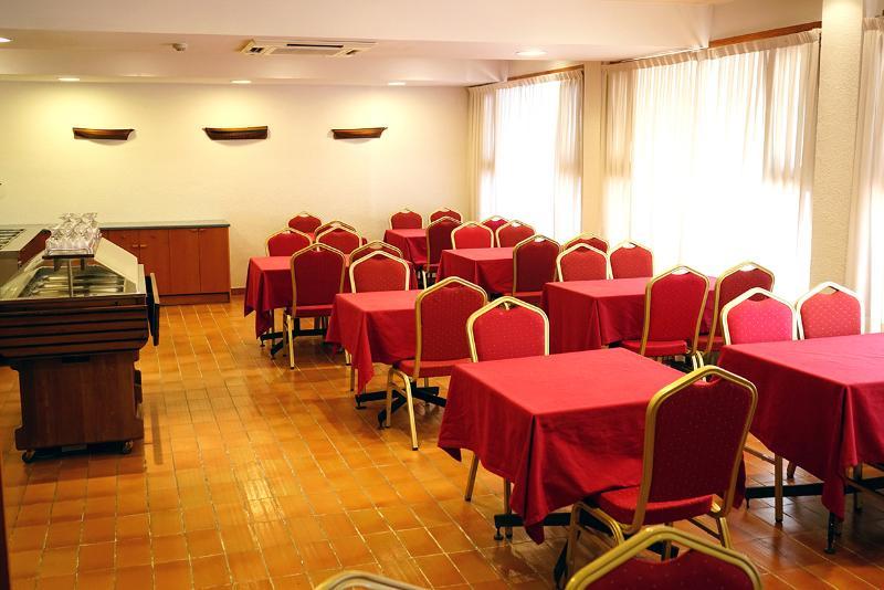 Checkin Torredembarra Hotell Exteriör bild